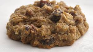 Cookies Oatmeal Raisin (Doz)